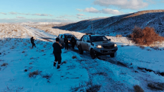 Odisea solidaria con final feliz: dos noches varados en la nieve, y 7 horas de caminata para pedir ayuda