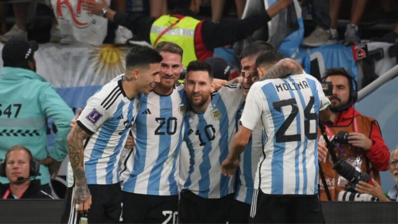 Argentina enfrenta a Países Bajos y sueña con las semifinales