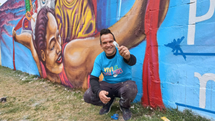 Por buenas masculinidades: murales de Juan Giménez en Santa Rosa