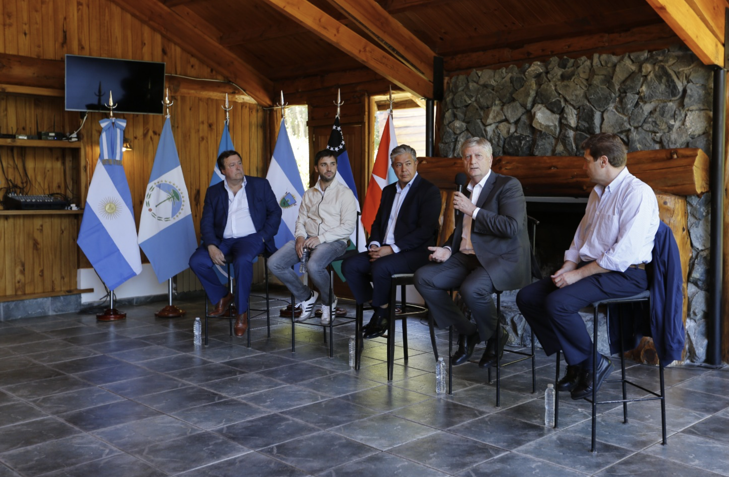 Reunión de gobernadores patagónicos en contra de la ley ómnibus