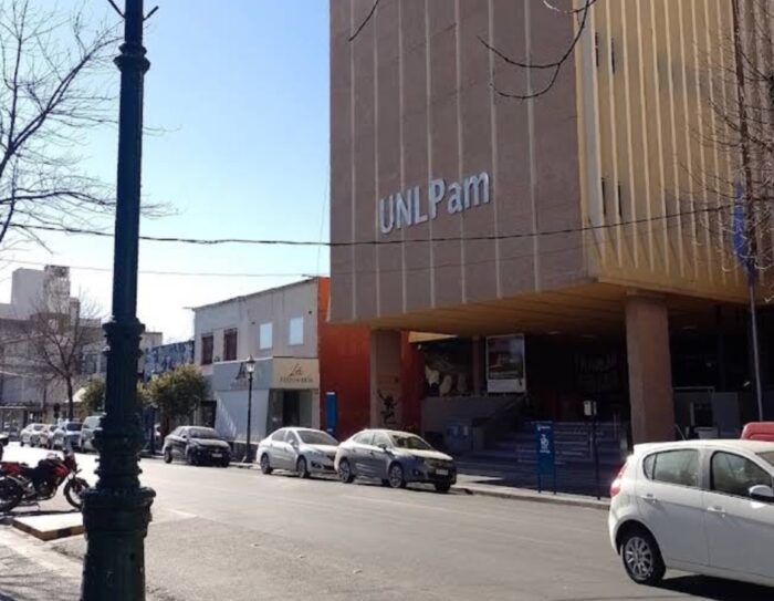 Paro Universitario
