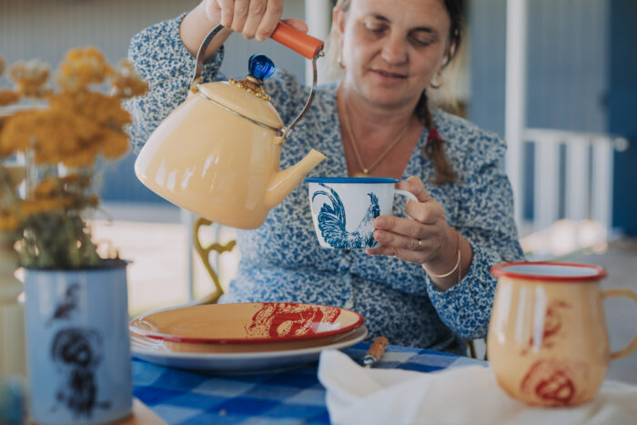 Los enlozados de Acha que conquistan las cocinas del mundo
