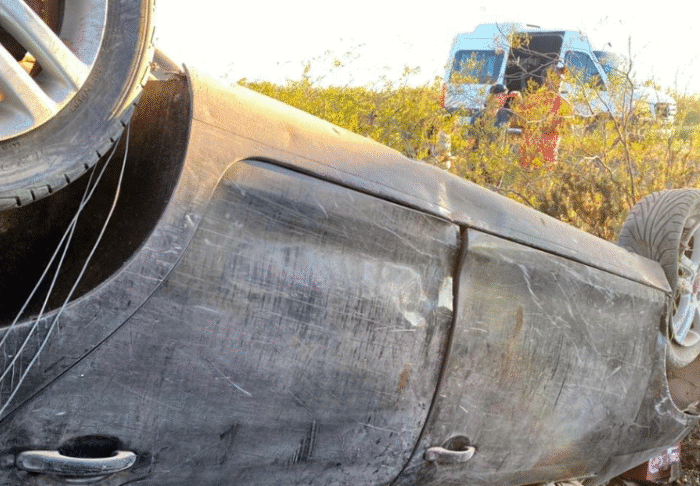 Tragedia en Colonia Chica: murió un joven de 25 años tras volcar con su auto