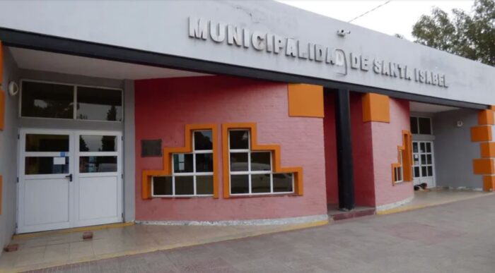 Suspenden al intendente