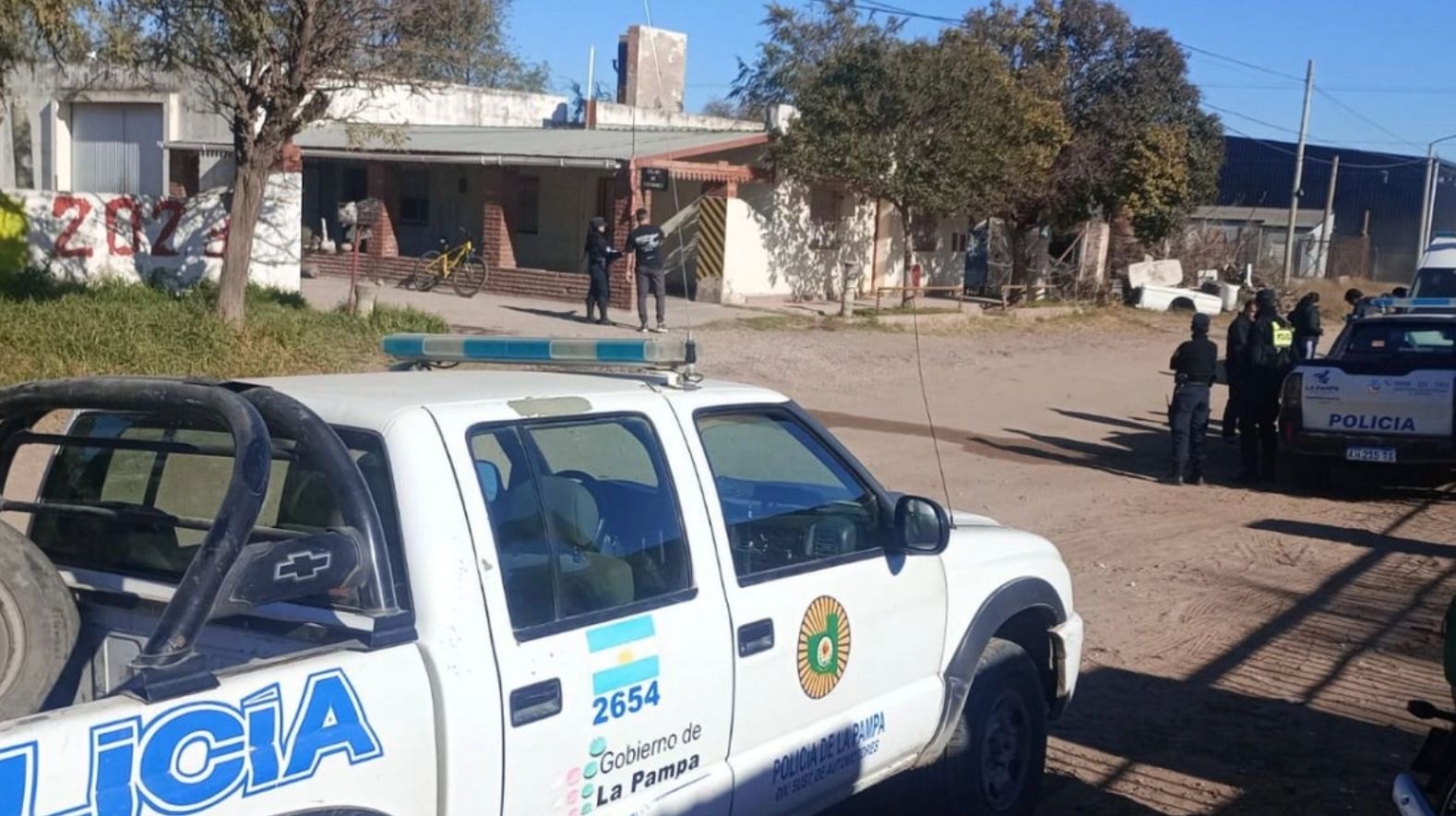 Dos detenidos