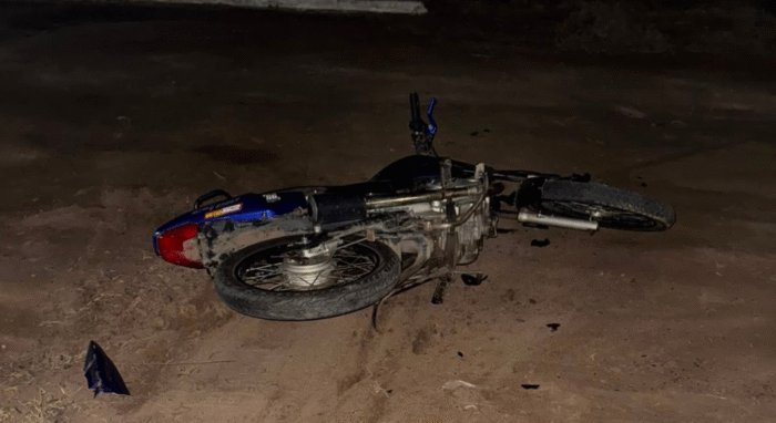 Tragedia en Eduardo Castex: un motociclista de 45 años perdió la vida tras chocar contra un bulevar