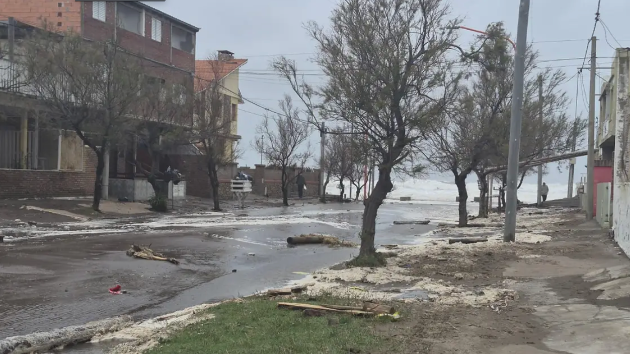 Sudestada en Monte Hermoso y Pehuen Co